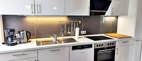 Apartment, 2 Bedrooms, Non Smoking (Obergeschoss) | Private kitchen