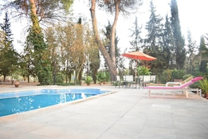 Seasonal outdoor pool - Casa Rural Herrera (Villacarrillo)