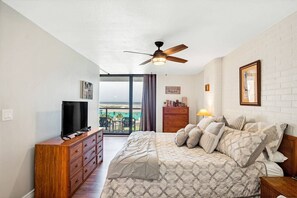 2 bedrooms, Internet - Beautiful View of The Gulf Elegant Comfort Indoors 2 Bedroom 2 Bath (Port Aransas)