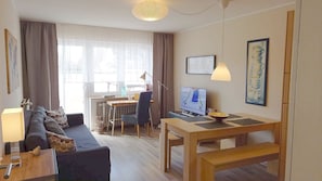 Appartement (kleines Hochparterre) | Coin séjour
