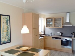 Appartement (kleines Hochparterre) | Cuisine privée