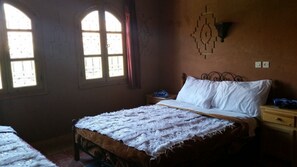 Basic Double Room | Free WiFi, bed sheets