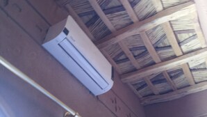 Eenvoudige tweepersoonskamer | Gratis wifi, beddengoed