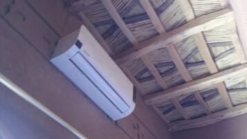 Chambre Double | Wi-Fi gratuit, draps fournis