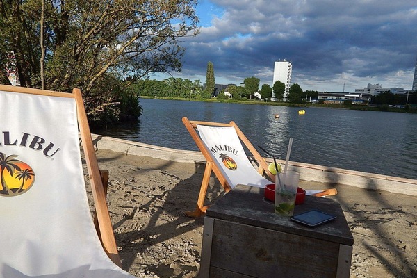 Sun deck