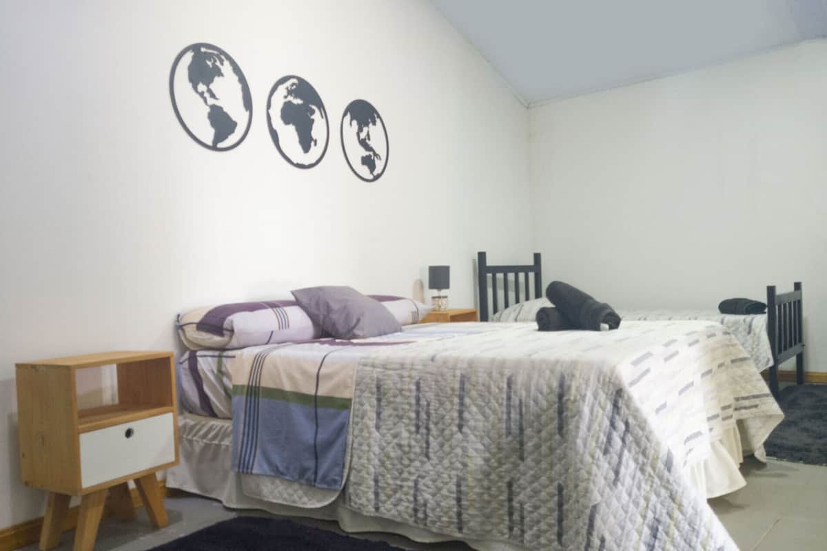 1 chambre, Wi-Fi gratuit, draps fournis