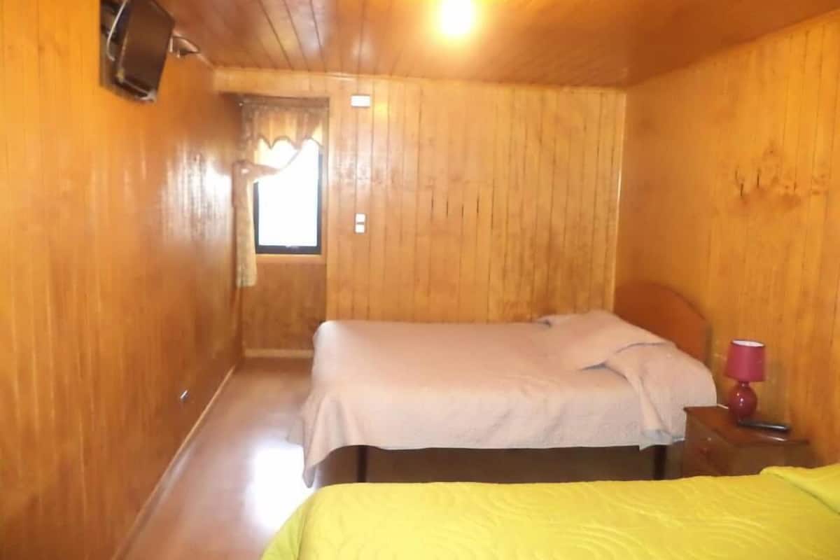 Wifi gratis y ropa de cama
