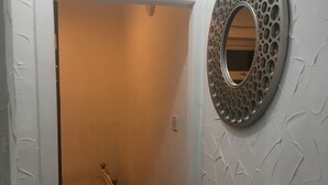 Interior detail - McKean House (Bolton)