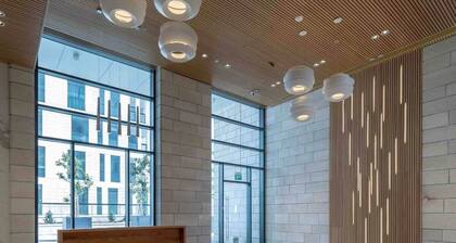 Maaginen 3BR / Pysäköinti upealla näkymällä, kaupungin keskustaan