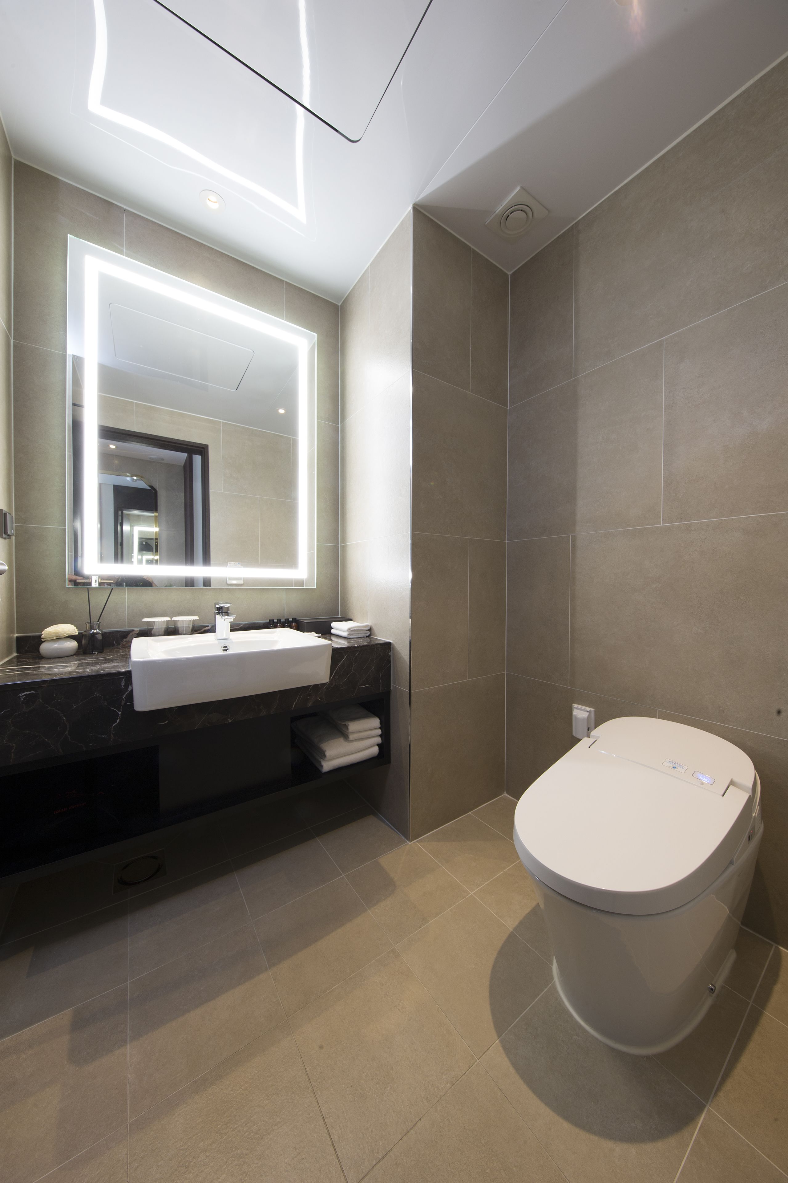 shower, free toiletries, hair dryer, bathrobes