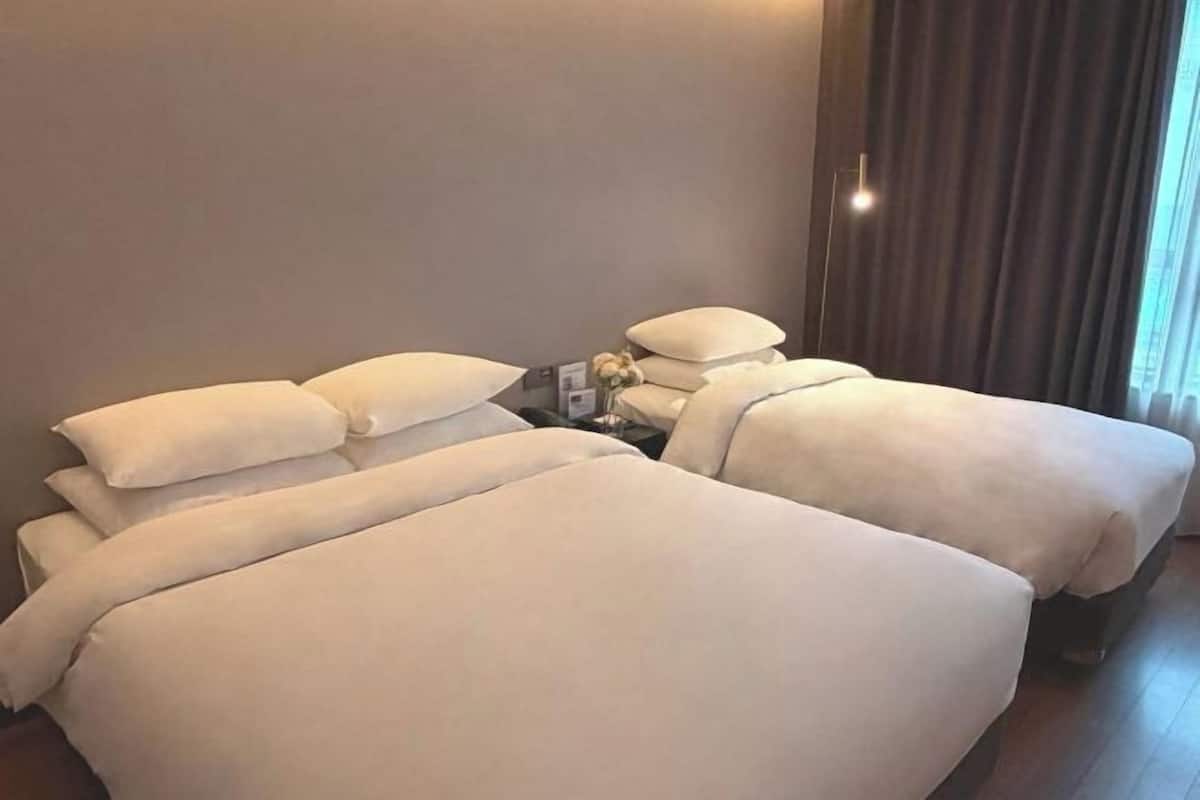 Literie de qualité supérieure, coffres-forts dans les chambres