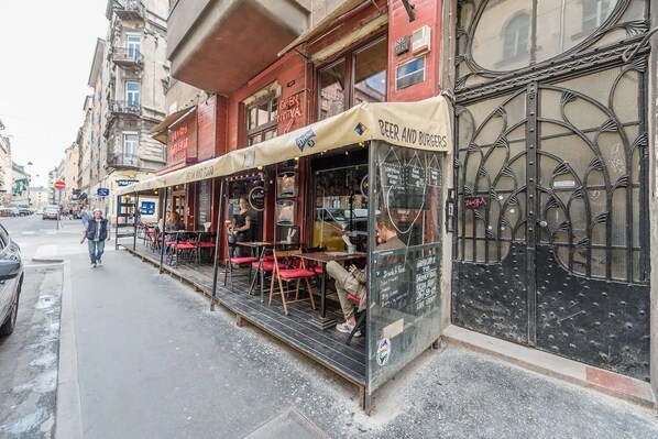 Restauration extérieure