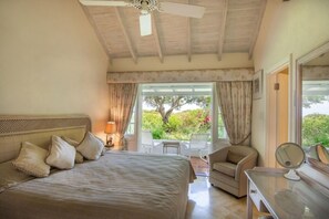 4 bedrooms, iron/ironing board