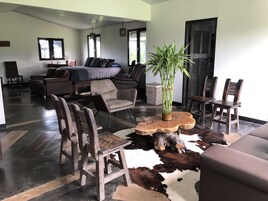 Televisión de pantalla plana