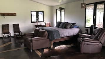 Chambres insonorisées, fer et planche à repasser, draps fournis