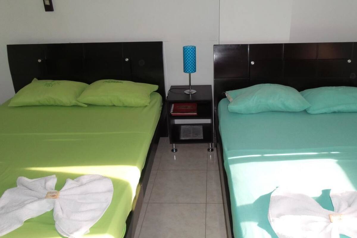 1 habitación, wifi gratis y ropa de cama