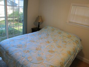 1 bedroom, pillow-top beds, free WiFi, bed sheets