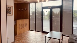 Interior - R&M Hotel (Batumi)