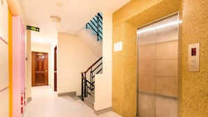 Reception - Happy Home (Ho Chi Minh Municipality)
