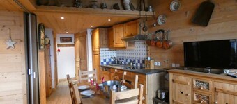 La Terrasse 26 - Beautiful 2-room apartment, ski-in ski-out, with a beautiful view of the valley