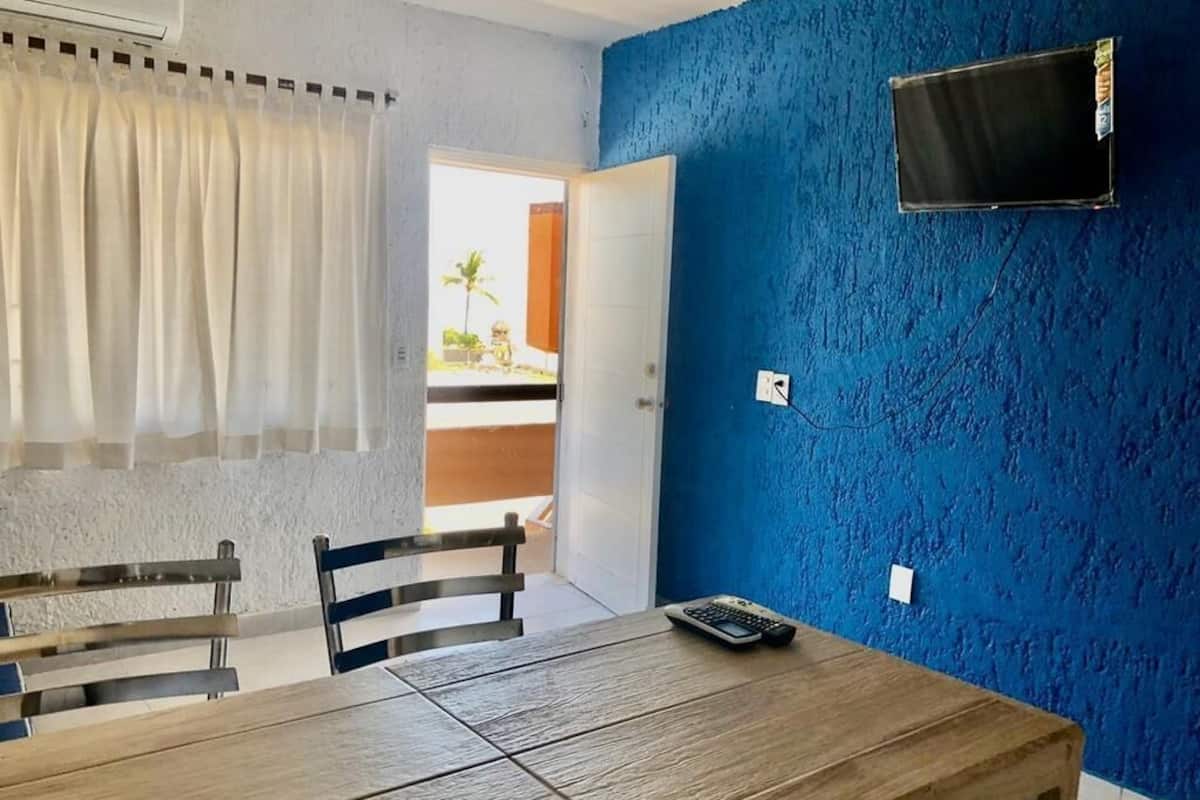 Deluxe Apartment | Living area
