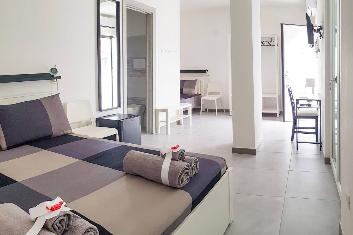 Deluxe Triple Room | Select Comfort beds, desk, laptop workspace, WiFi (free)