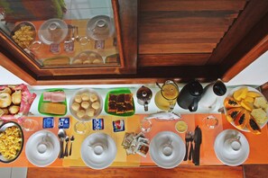 Petit déjeuner buffet