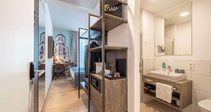 標準客房, 1 張單人床, 陽台 | 隔音、熨斗/熨衣板、免費無線上網、床單