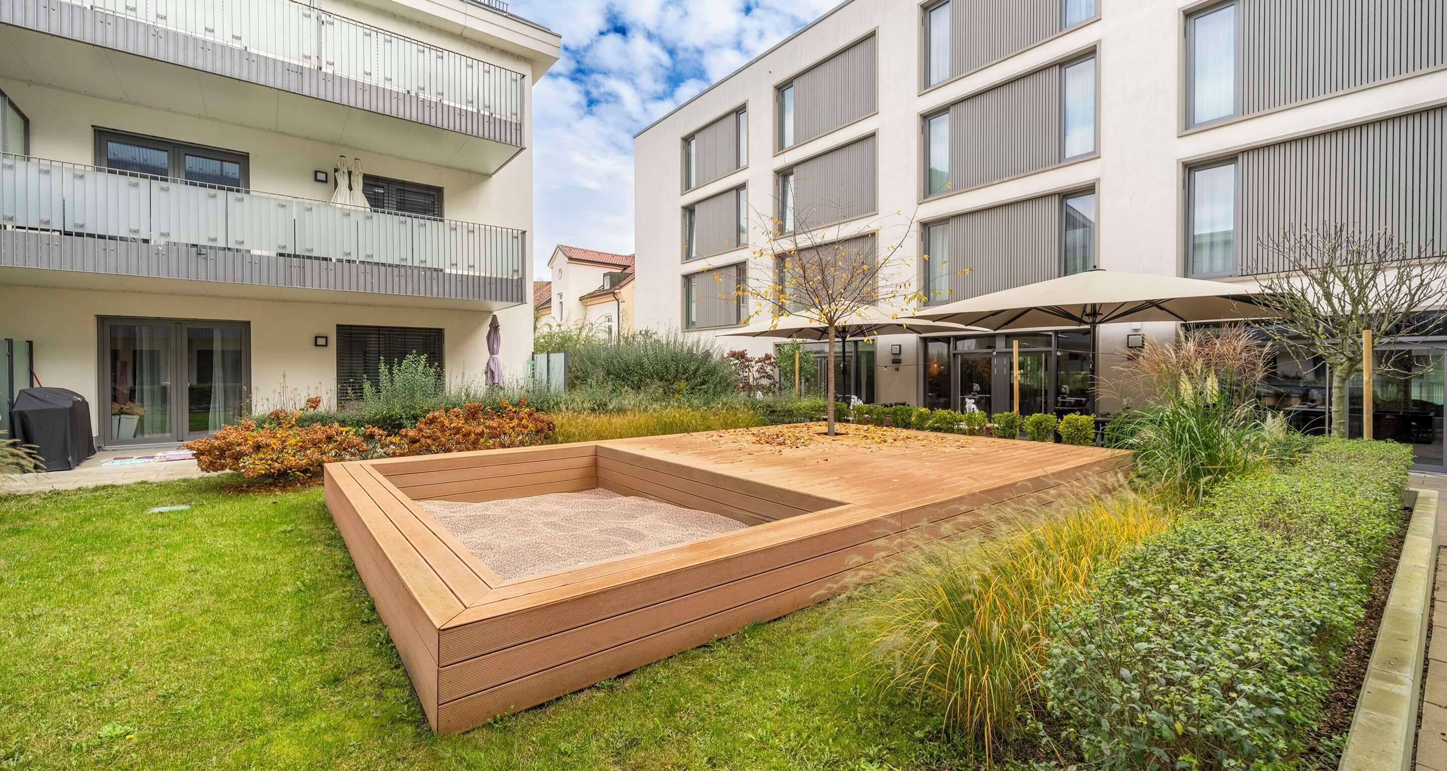 المنشأة من الخارج