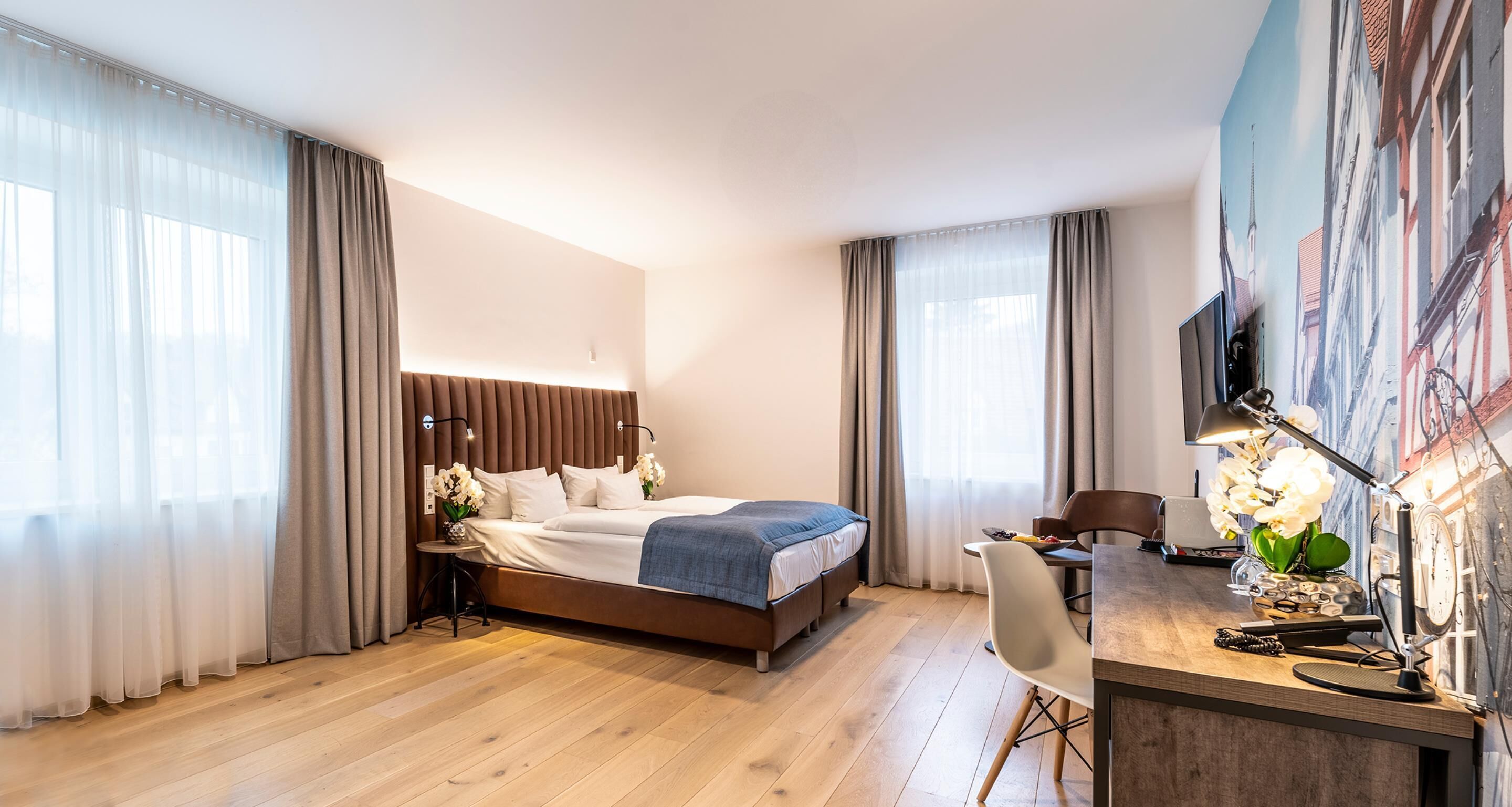 Junior Suite, 1 King Bed, Sauna | Soundproofing, iron/ironing board (on request), WiFi (free), bed sheets