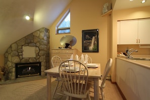Superior Condo, 1 Bedroom, 2 Bathrooms | In-room dining - Lake Placid Lodge By Whistler Retreats (Whistler)