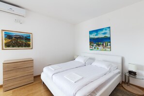 别墅, 私人游泳池, 海景 | 办公桌、熨斗/熨衣板、免费婴儿床、免费 WiFi