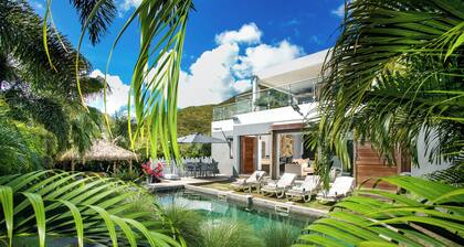 Paradise is here! private pool & tropical garden
Good Vibes and best vacation !