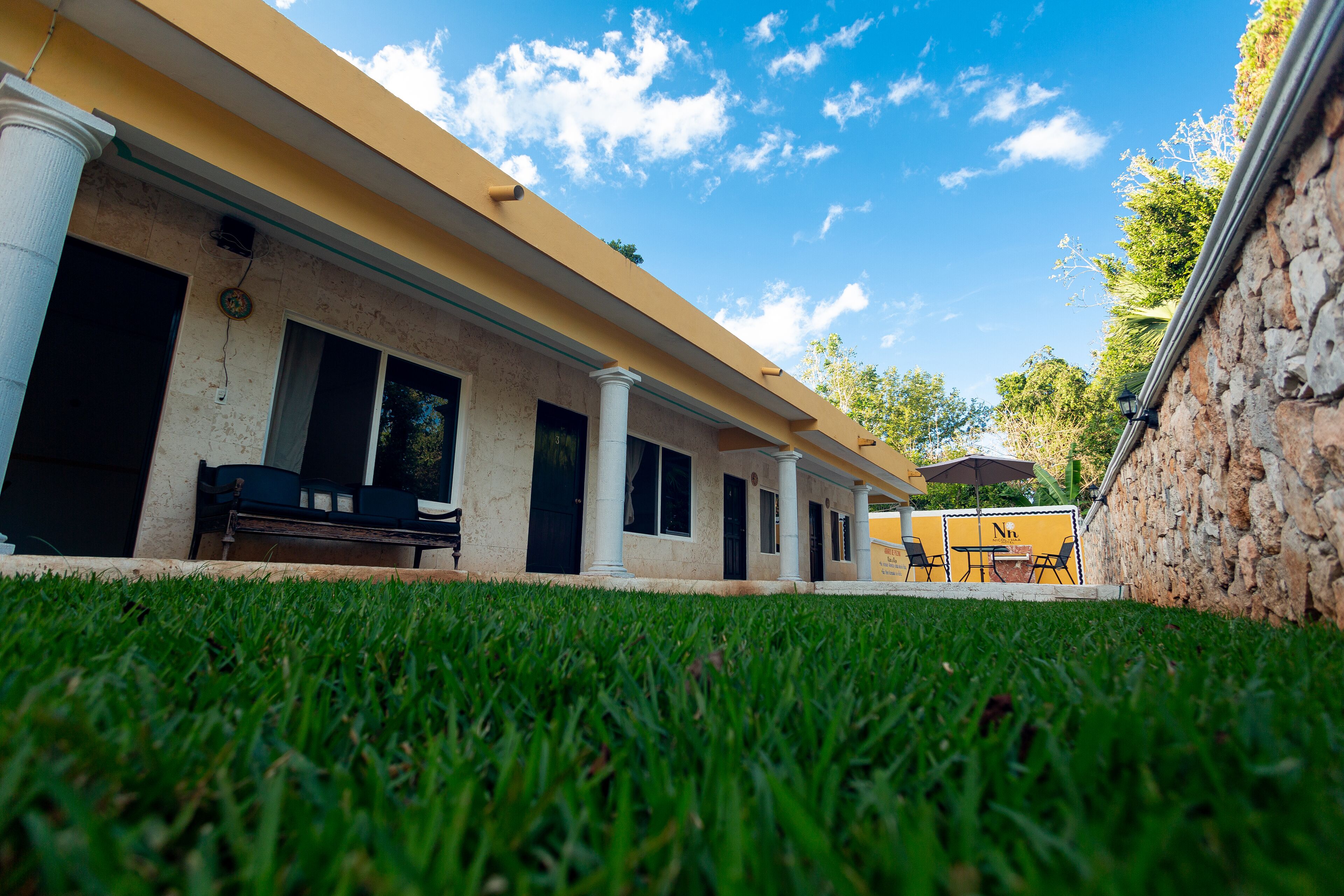 basic double room | courtyard view