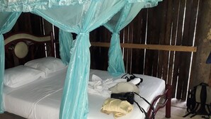 Family Double or Twin Room | 1 bedroom, bed sheets - Kichwa Amazon Lodge (Tarapoa)