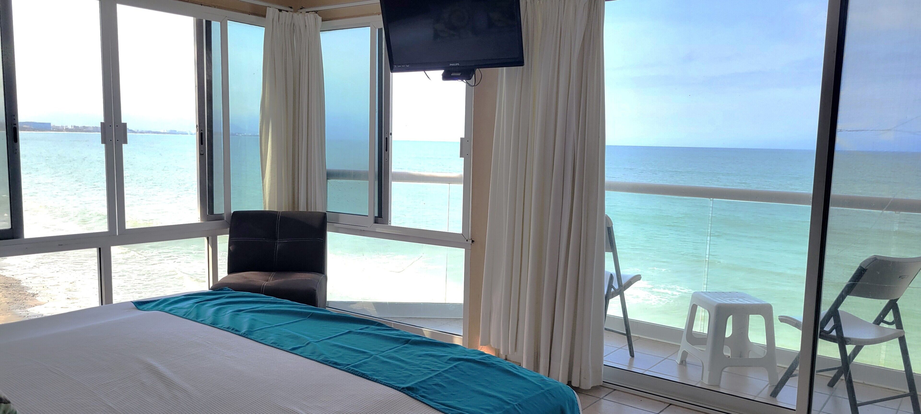 Standaard appartement, 1 slaapkamer, uitzicht op zee | Een kluis op de kamer, gratis wifi, beddengoed