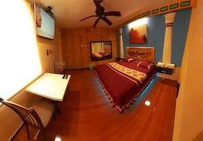 Select Comfort beds, free WiFi, bed sheets