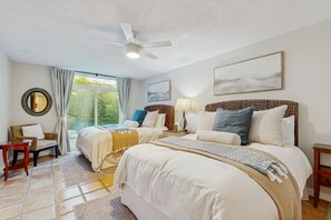 4 عدّة غرف نوم ومكواة/لوح كي وخدمة الإنترنت وملاءات أسرّة