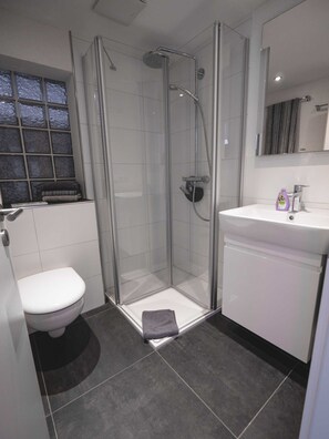 Uklassifisert bilde, 3 av 22, knapp