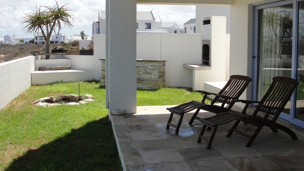 Exterior detail - Perfect 10 - Blue Lagoon (Langebaan)