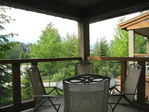 Deluxe-lejlighed - 2 soveværelser - boblebad | Udsigt fra balkon