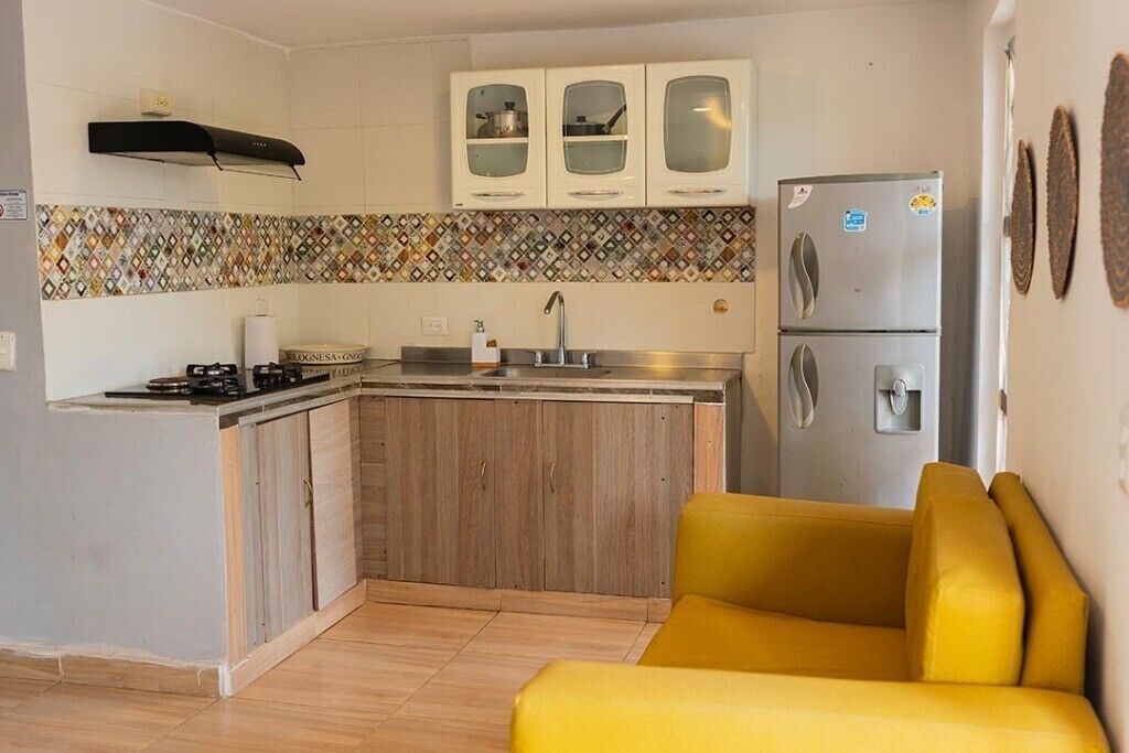 Master Suite | Cozinha privada | Refrigerador em uma área comum