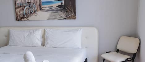 Deluxe-Zimmer | Tempur-Pedic-Betten, Zimmersafe, individuell dekoriert
