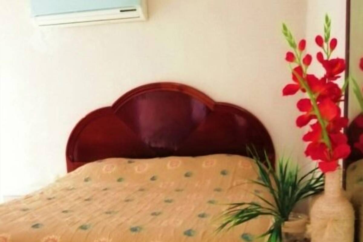 Comfort Suite | Blackout drapes, WiFi (free), bed sheets