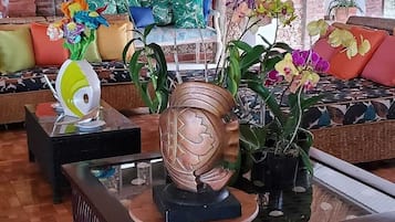 Mặt tiền nơi lưu trú