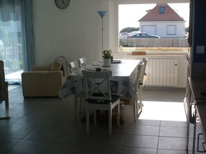 Dining - Holiday Home in Audresselles by Seacoast (Audinghen)