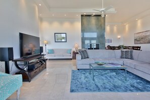Appartement, plusieurs lits (261 - Orca Ridge on Resort Road) | Salle de séjour