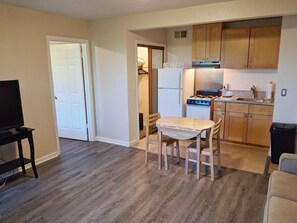 Interior - Quiet Garden Getaway w/ Breathtaking SF Views (Daly City)