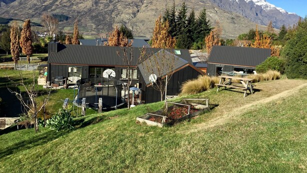 Unclassified image, 1 of 10, button - Quail Rise - Home with spectacular views (Lower Shotover)