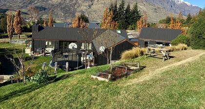 Quail Rise - Home with spectacular views